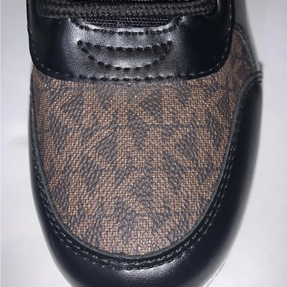 Michael Kors Women Wedge Sneaker Boots Black/Brown/white NWOB - Picture 10 of 12